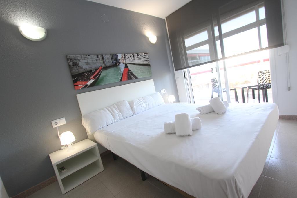 For A Stay Varadero Salou Exterior foto